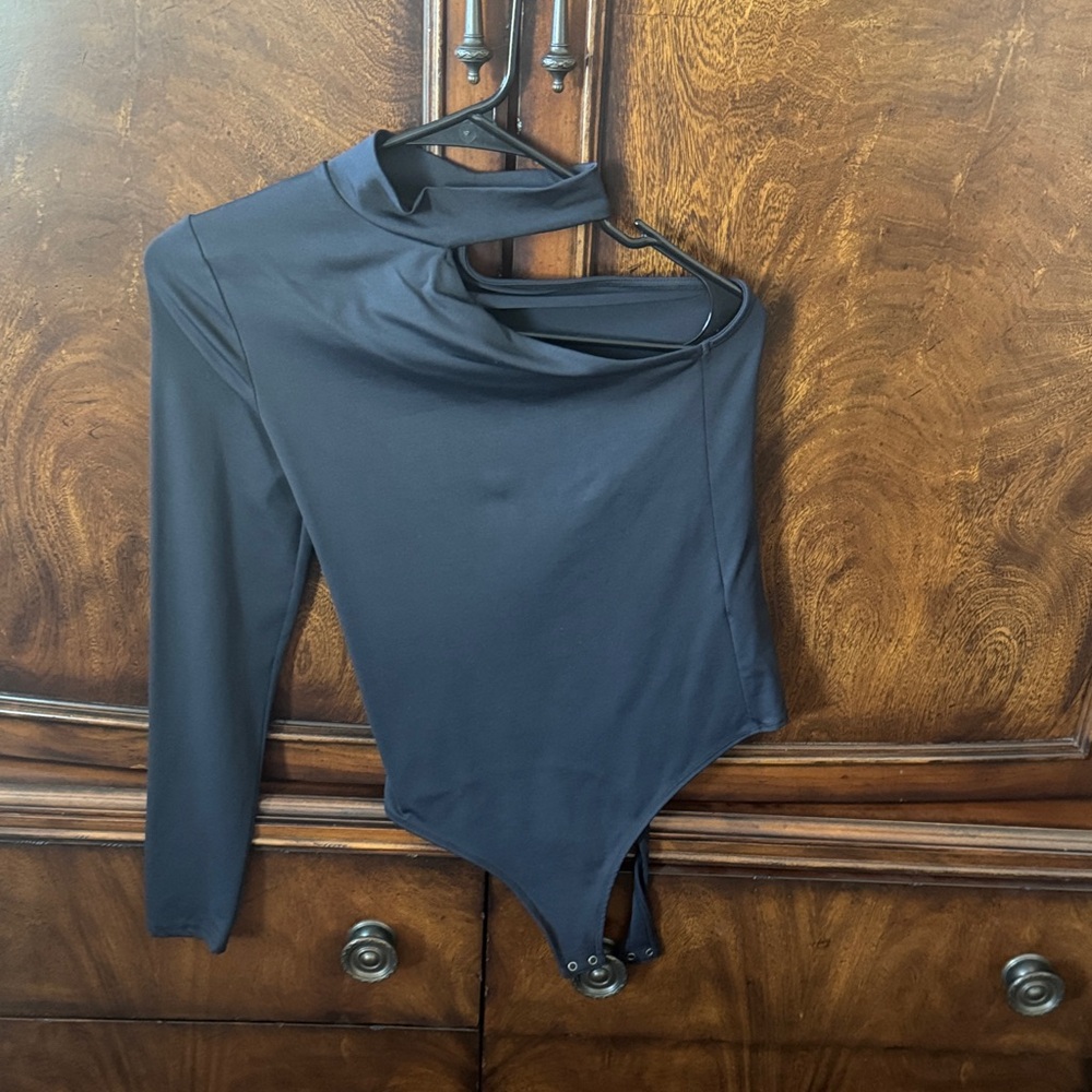 Abercrombie & Fitch Elegant Black Top